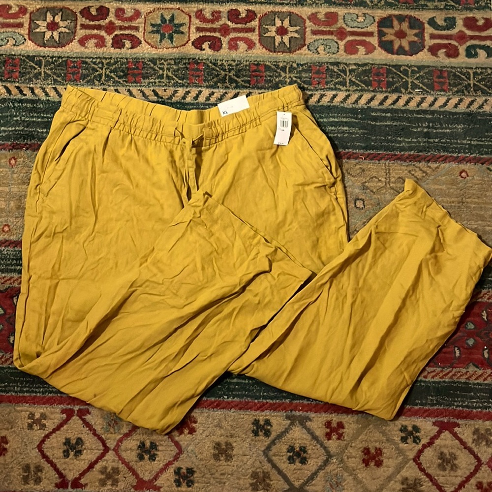 Linen/rayon drawstring pants